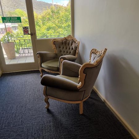 Myrtleford Hotel Екстериор снимка