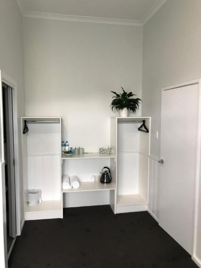 Myrtleford Hotel Екстериор снимка