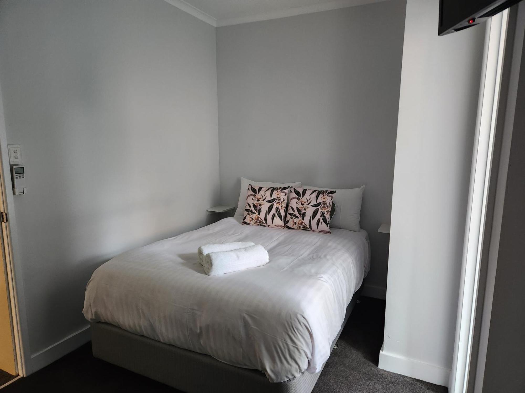 Myrtleford Hotel Екстериор снимка